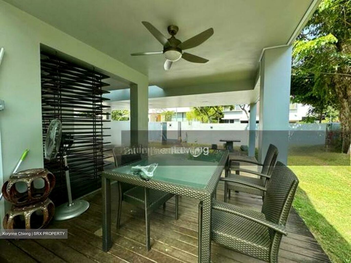 Huit (D26), Terrace #435741951
